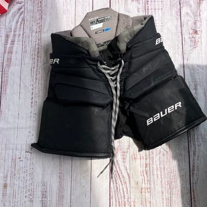 Black Intermediate Medium Bauer Elite Hockey Goalie Pants (Used)
