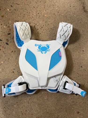 Medium Adult ECD Echo Lacrosse Shoulder Pads (New)