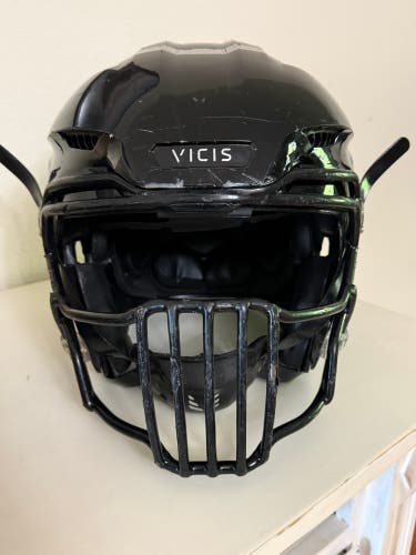 Adult Extra Large Vicis ZERO2 Helmet (Used)