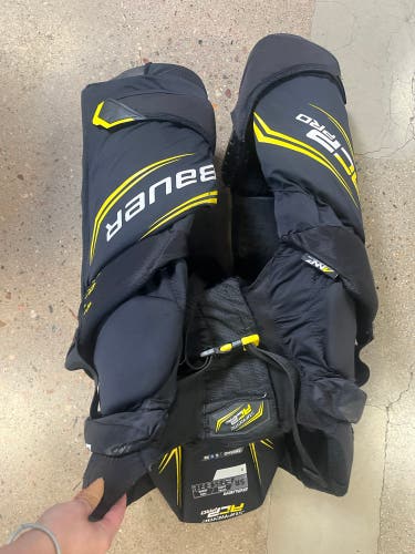 Senior XL Bauer Supreme ACP Pro Girdle (Used)