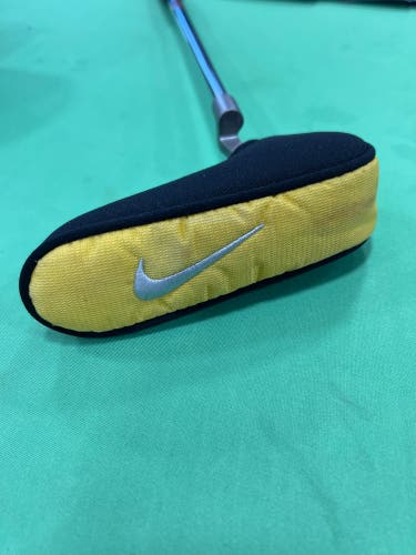 Junior Nike Blade Putter Right Handed (Used)