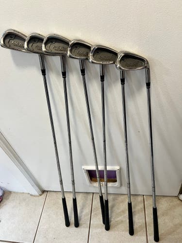 Men's Right Handed Wedge Regular Flex Steel Shaft (Used)