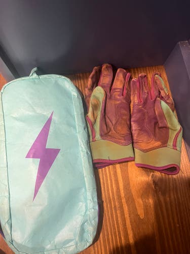 XL Batting Gloves (Used)