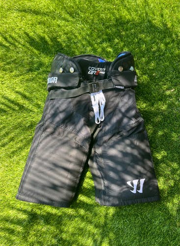 Junior Large Warrior Covert QRE Pro Hockey Pants (Used)