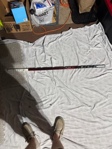 BROKEN Senior CCM JetSpeed FT7 Pro Left Hand Hockey Stick P28 70 Flex (Used)