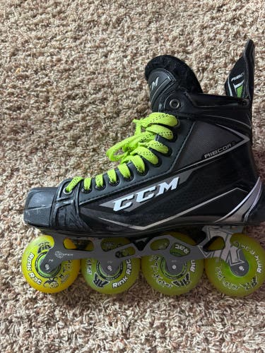 CCM Ribcor Titanium Inline Rinkrat conversion Regular Width 10 (Used)