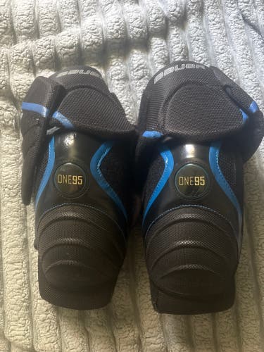 Senior Large Bauer Supreme One95 Elbow Pads (Used)