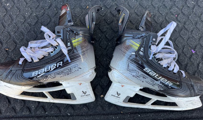 Bauer Vapor Hyperlite 2, Skates, Size 4.5