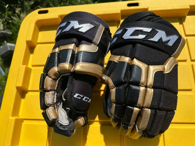CCM HG41 Gloves 14" Pro Stock (Used)