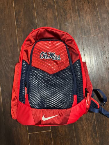 RARE Team Issued Ole Miss Rebels Nike Backpack Red/Navy Athletic Player Equipment Bag