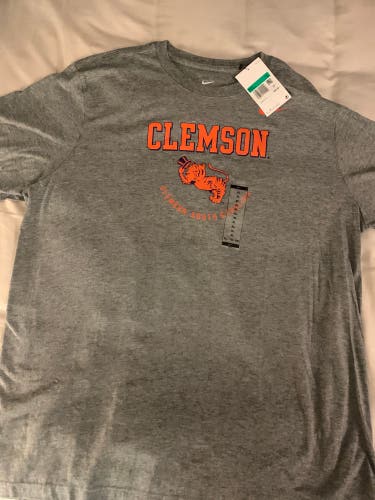 Clemson Football  XL Men's Nike Shirt (New)