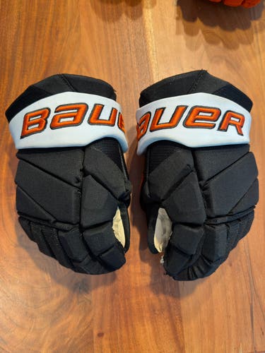 Bauer Vapor Hyperlite Gloves 13" Pro Stock (Used) FLYERS