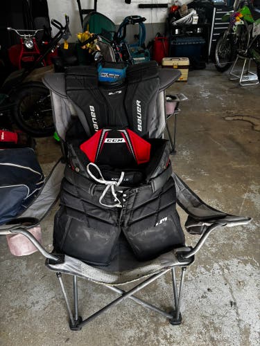 Small CCM Axis 1.9 Goalie Pants (Used)