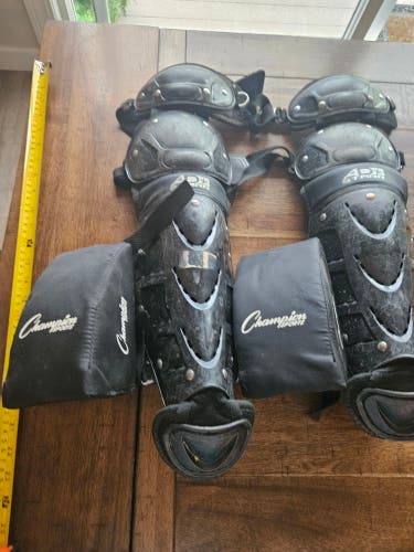 Catcher's Leg Guard (Used)