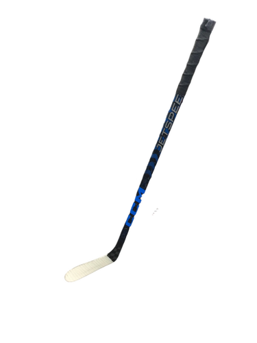 Used Ccm Jetspeed 30 Flex Pattern P28 Junior One Piece Sticks 11613-s000143016
