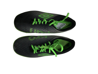 Used Umbro Junior 04 Indoor Soccer Turf Shoes 11613-s000136956
