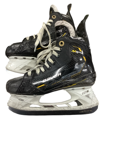 Used Bauer Supreme M5 Pro Intermediate Hockey Skate Intermediate 4.5 11613-s000175827