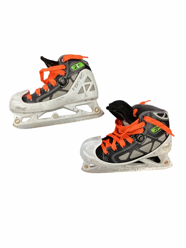 Used Reebok 3k Junior Goalie Skate Junior 02.5 11613-s000182362