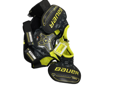 Used Bauer Supreme Youth Shoulder Pads Md 11613-s000165217
