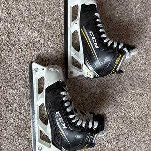 2018 CCM Tacks 9080 Hockey Goalie Skates Regular Width Size 6 (Used)