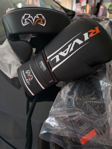(New) Rival Boxing Head gear and glove combo