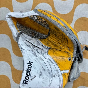 Yellow Senior Reebok Revoke PZ Goalie Gloves & Blockers Regular (Used)