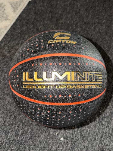 Cipton Illuminated Light Up Basketball Brand New Never Used Outdoors Sports Gear
