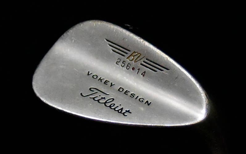 TITLEIST VOKEY WEDGE LOFT: 56 LENGTH: 36 IN RIGHT HANDED NEW GRIP