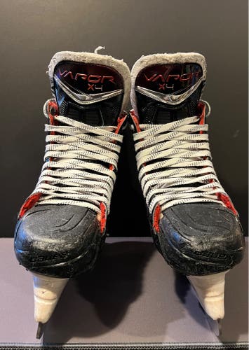 2023 Bauer Vapor X4 Hockey Skates 8 (Used)