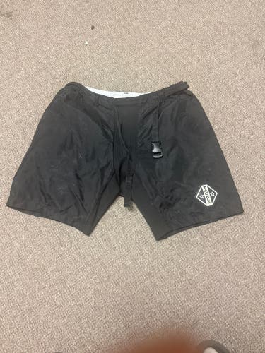 Junior Large Tackla Pant Shell (Used)