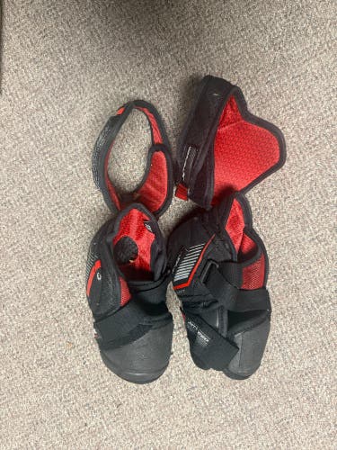 Senior Small CCM JetSpeed FT1 Elbow Pads (Used)