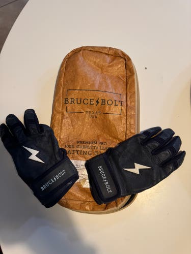 Bruce Bolt Youth Batting Gloves – Youth Small