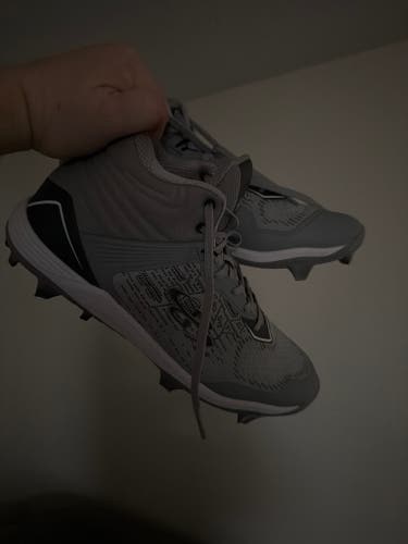 Gray Men's Size 13.0 (W 14.0) Adult Boombah High Top Molded Cleats (New)