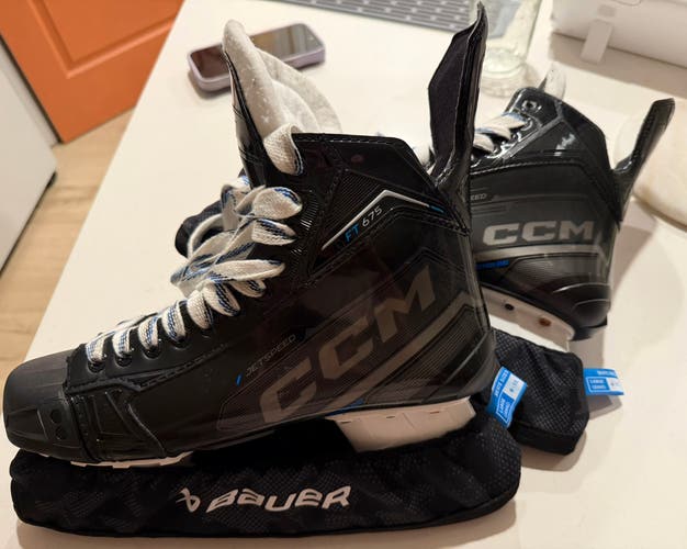 Black 2023 CCM JetSpeed FT675 Hockey Skates Regular Width 10.5 (New)