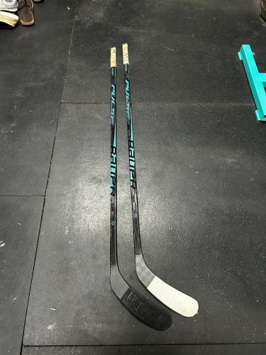 Senior Bauer Pulse Right Handed Hockey Stick P92 88 Flex (New)