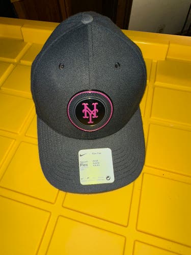 Gray Adult Unisex Large/Extra Large Nike Hat (New)