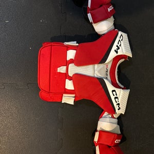 Large/Extra Large 2025 CCM YTFlex 3 Goalie Chest Protector (Used)