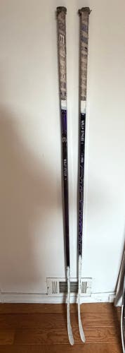 Senior Bauer Custom Right Handed Hockey Stick Toe Pattern 77 Flex Pro Stock (Used)