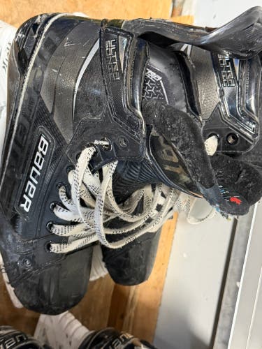 2020 Bauer Supreme Ultrasonic Hockey Skates Regular Width Pro Stock 8.5 (Used)