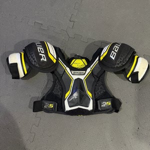 Small Youth Bauer Supreme 2S Pro Shoulder Pads (Used)