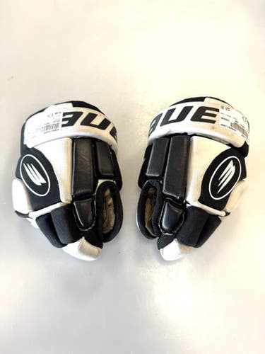Used Bauer Impact 300 Youth Gloves Black 9" 11860-s000310205