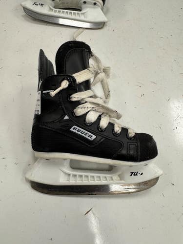 Used Bauer Impact 100 Youth Hockey Skate Youth 08.0 11860-s000310330