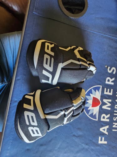 Bauer Supreme 150 Gloves 9" (Used)
