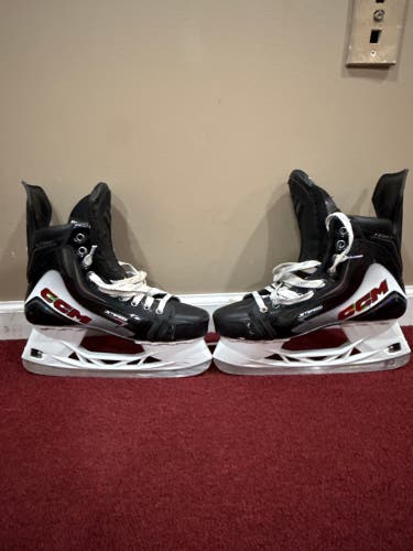 CCM JetSpeed FT8 Pro Hockey Skates Regular Width 8.5 Item #FT23