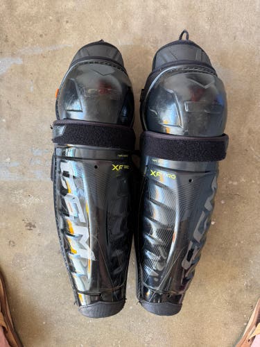 Senior CCM Tacks XF Pro 17" Shin Pads (Used)