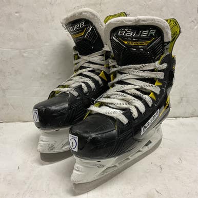 Used Bauer Supreme M4 Junior Hockey Skate White Black Yellow Junior 03 11855-s000205236