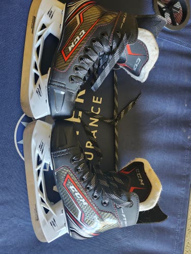 CCM JetSpeed FT360 Hockey Skates Regular Width 13.5 (Used)