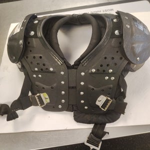 Large Youth Schutt DS Flex Shoulder Pads (Used)