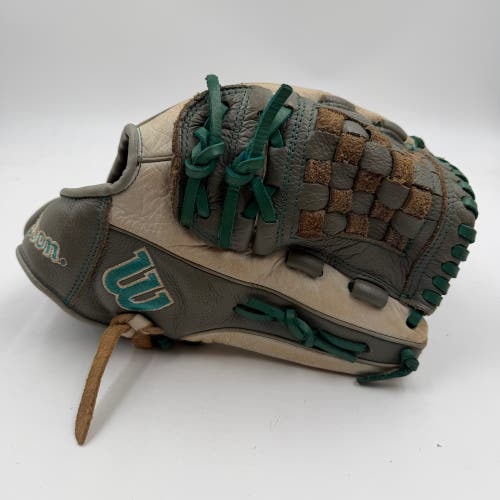 Wilson a550 12” softball Baseball Glove
