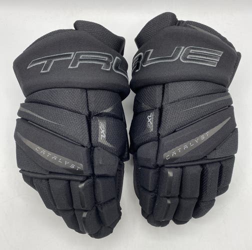 NEW True Catalyst 7x5 Gloves, Blackout 15"